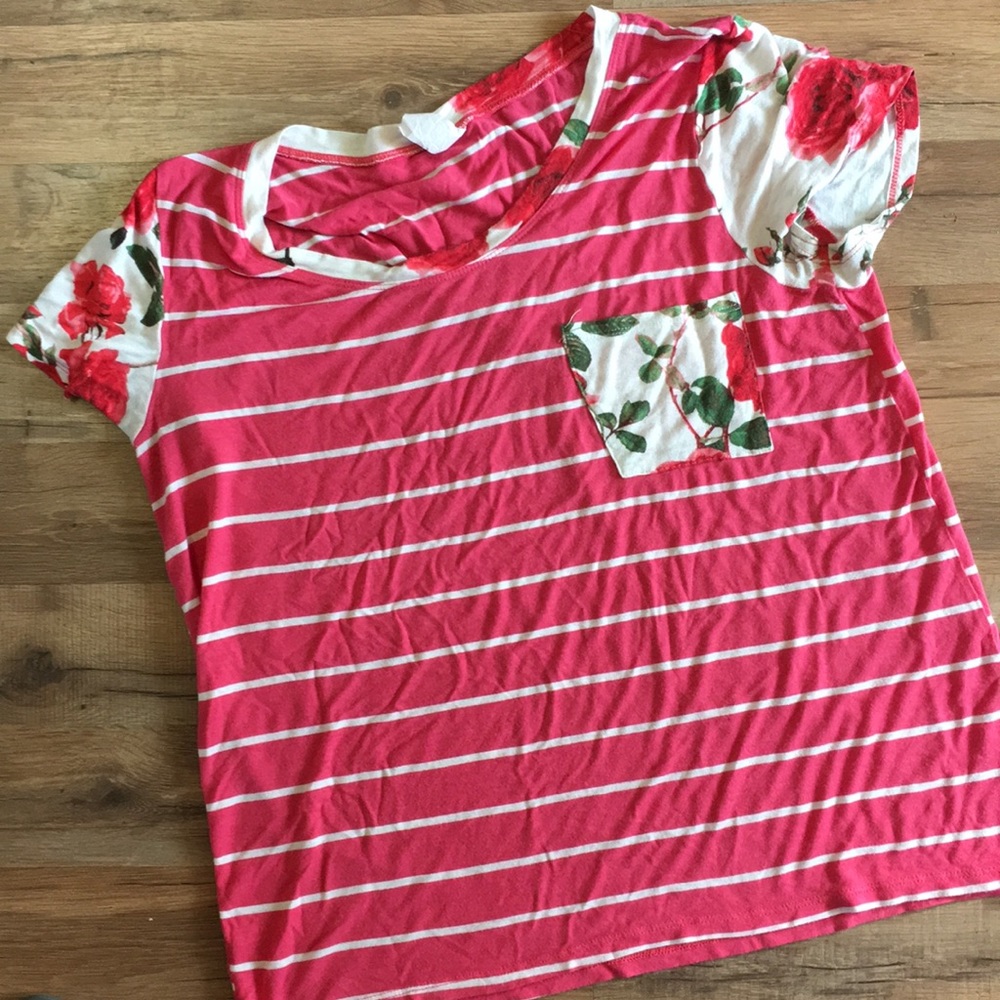 Honey and Lace Dixon tee